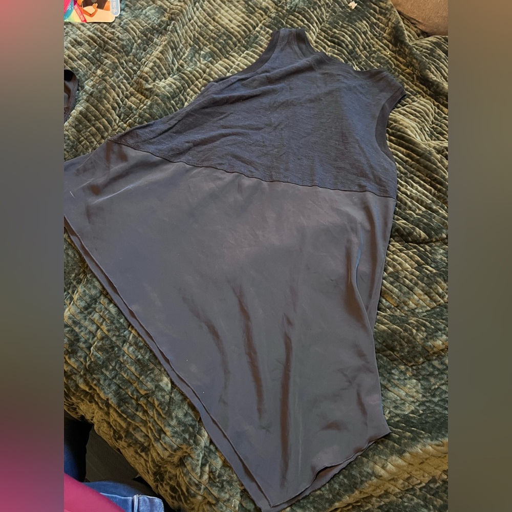 Simply Vera Vera Wang Black and Gray Blouse